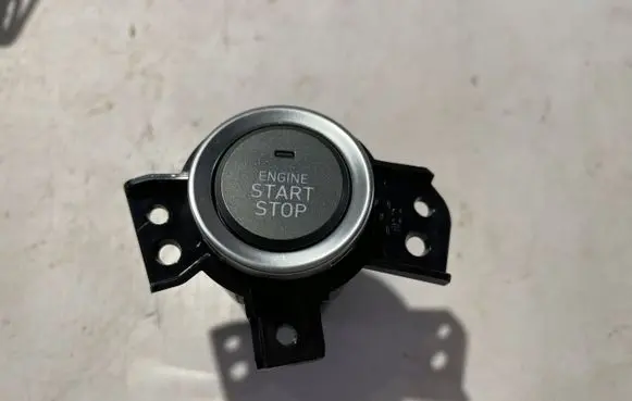 Hyundai i30 Engine start stop button switch 95430G3500ORYGINA
