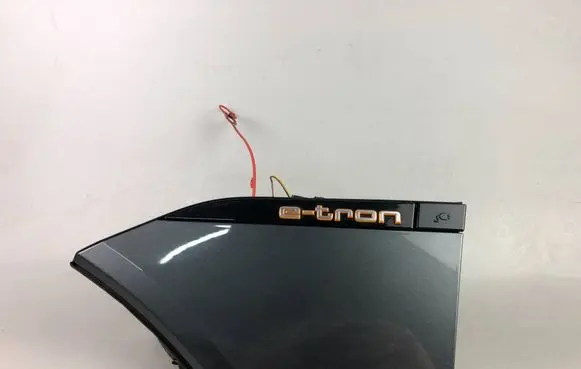Audi e-tron Electric car charge socket 4KE971375 4KE810774