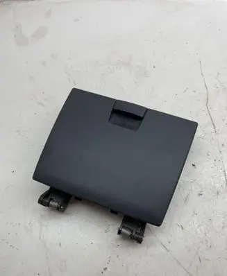 Hyundai Santa Fe Glove box 847452B000