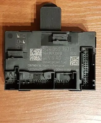 Volkswagen Golf VII Door control unit/module 5Q4959393B 972