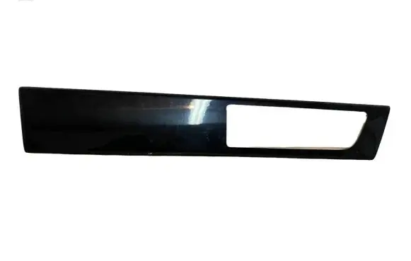 Land Rover Range Rover L405 Front door trim bar AH22F05H17