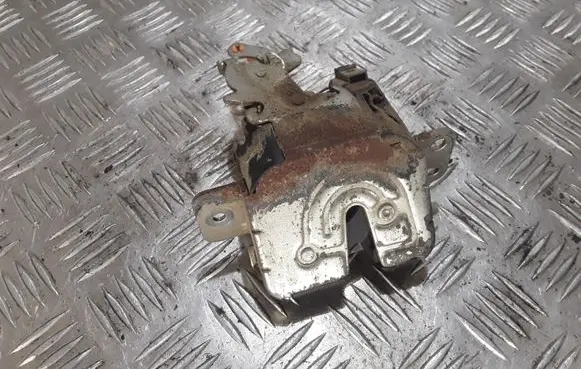 Mitsubishi Colt Tailgate/trunk/boot lock/catch/latch