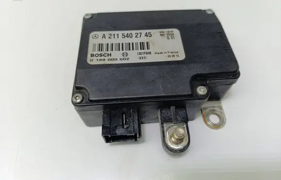 Mercedes-Benz E W211 Battery control module A2115402745