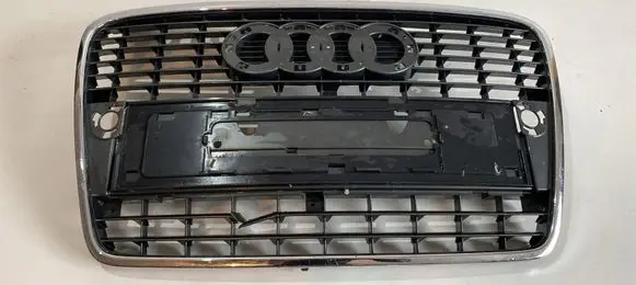 Audi A4 S4 B7 8E 8H ACC Distronic radar sensor grill/trim 8E0853651Q4462
