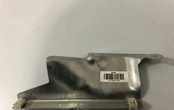BMW 7 G11 G12 Heat shield in engine bay 7340214