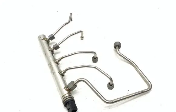 BMW X3 F25 Fuel main line pipe 7585411