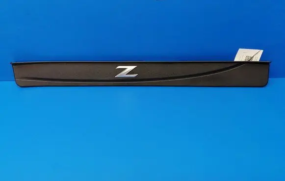 Nissan 370Z Front sill trim cover 769B01EA0A