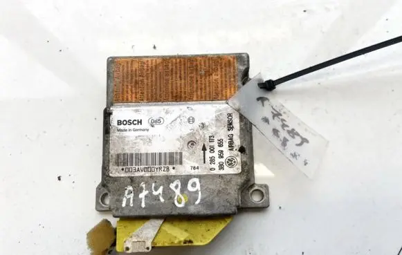 Volkswagen PASSAT B5 Airbag control unit/module 3B0959655