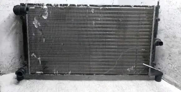 Seat Alhambra (Mk1) Coolant radiator