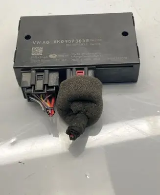 Audi A5 8T 8F Tow bar trailer control unit/module 8K0907383E