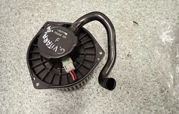 Suzuki Grand Vitara I Heater fan/blower
