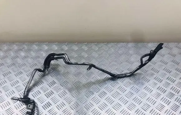Mercedes-Benz E W211 Fuel line/pipe/hose 