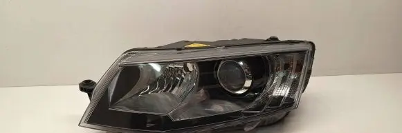Skoda Octavia Mk3 (5E) Headlight/headlamp 5E1941015A 030127228100