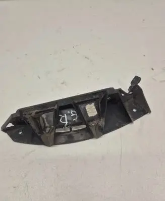 Skoda Octavia Mk2 (1Z) Front bumper mounting bracket 1Z9807394