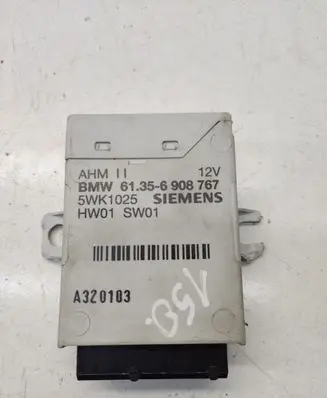 BMW 5 E39 Tow bar trailer control unit/module 6908767 61356908767