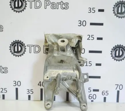 Audi Q5 SQ5 Engine mounting bracket 80A199308A