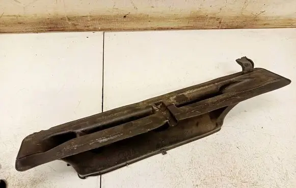Audi A6 S6 C5 4B Air intake duct part 4B1858431B