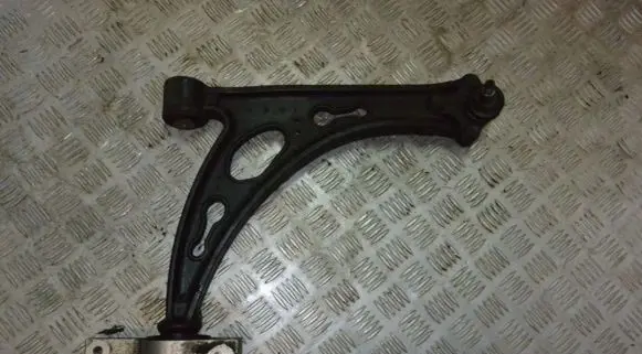 Skoda Octavia Mk2 (1Z) Front lower control arm/wishbone 1K0407153N