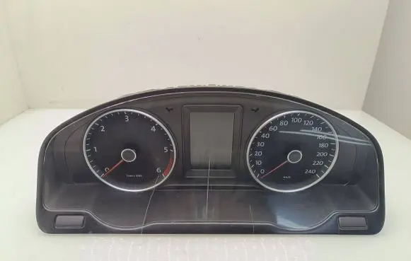 Volkswagen Transporter - Caravelle T5 Speedometer (instrument cluster) 7E0920860G 111219012440 VDD02412