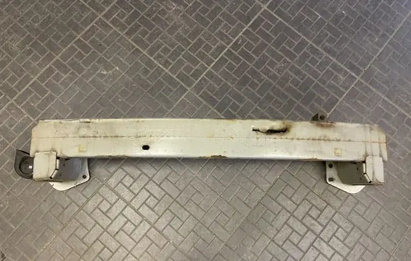 Dodge Caliber Front bumper cross member