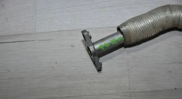 Peugeot 2008 I Turbo turbocharger oiling pipe/hose