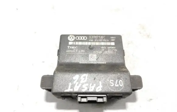 Volkswagen PASSAT B6 Gateway control module 3C0907951A 3C0907530C 030706