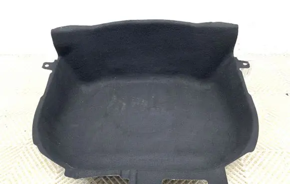 Trunk/boot floor carpet liner