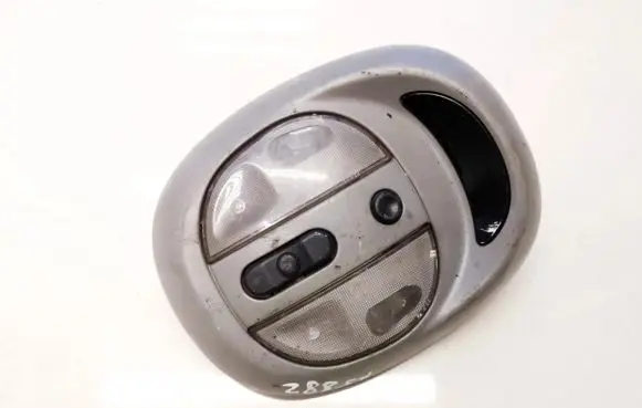 Chrysler PT Cruiser Front seat light 0tb77trmah