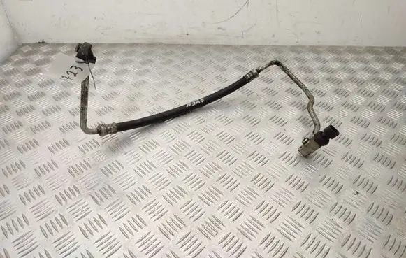 Toyota Avensis T250 Air conditioning (A/C) pipe/hose 