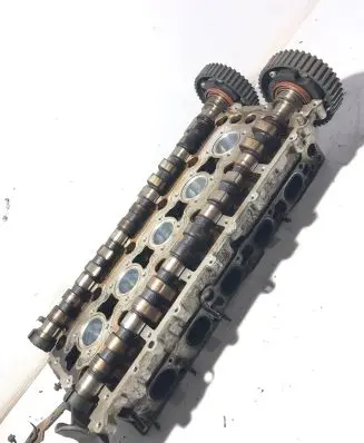 Volvo V70 Engine head 31330903AA