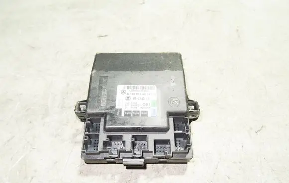 Mercedes-Benz B W245 Door control unit/module A1698208626