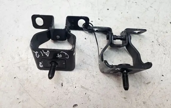 Citroen C5 Aircross Tailgate/trunk/boot hinge 9813972480