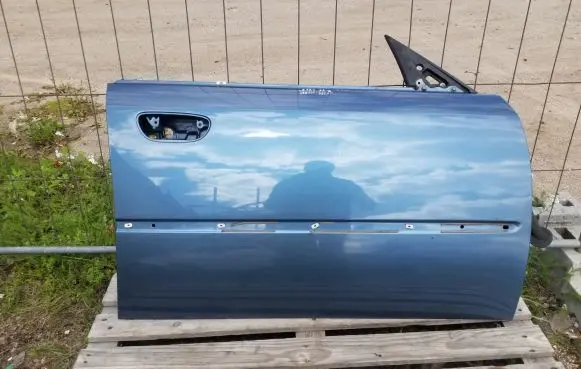 Subaru Legacy Front door