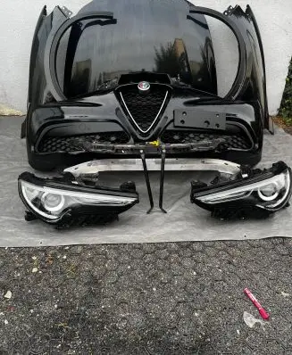Alfa Romeo Stelvio Front piece kit 