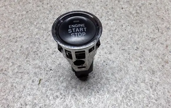Toyota Corolla Verso AR10 Engine start stop button switch 6842D46B 15A710