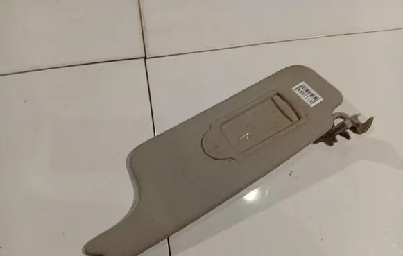 Renault Megane II Sun visor