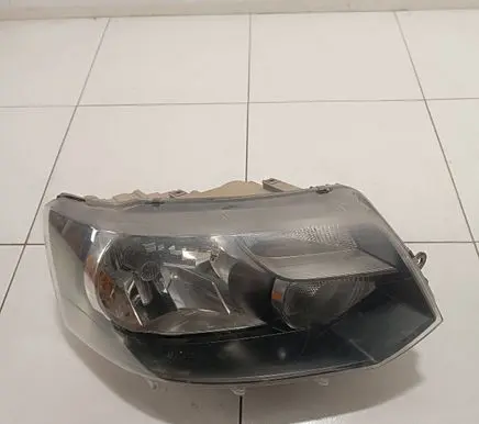 Volkswagen Transporter - Caravelle T5 Headlight/headlamp 030125430200 7E1941016H EE08A6194