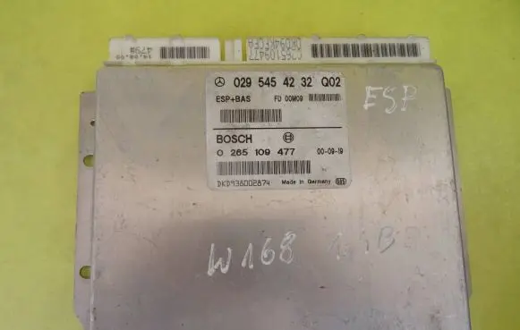 Mercedes-Benz A W168 ESP (stability system) control unit 0265109477
