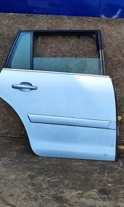 Citroen C4 I Picasso Rear door E943R000016 DOT211M75AS2