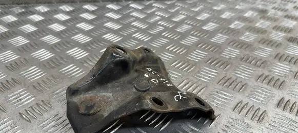 Toyota RAV 4 (XA40) Other rear suspension part
