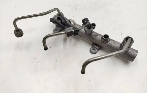 Audi A6 S6 C6 4F Fuel main line pipe 059130089AA