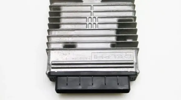 Ford Mondeo Mk III Engine control unit/module 5S7112A650EB