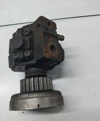 Audi A4 S4 B7 8E 8H Fuel injection high pressure pump 0445010171 0701474 07000475397