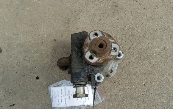Volkswagen Golf IV Power steering pump