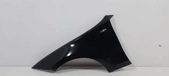 BMW 1 E82 E88 Fender BMW1E87