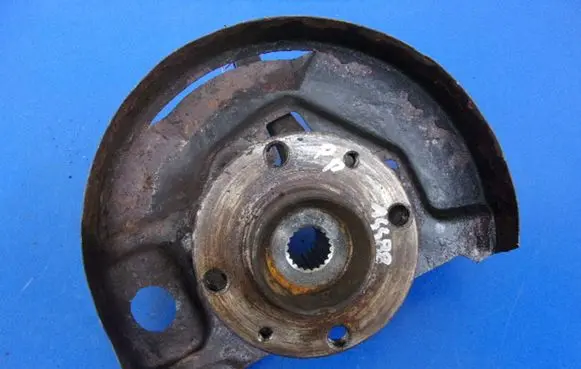 Fiat Uno Front wheel hub spindle knuckle