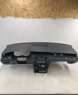 Volkswagen PASSAT B8 Dashboard 3G1819389