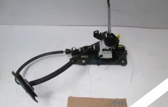 Renault Megane III Gear shifter/selector 
