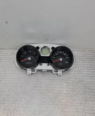 Nissan Qashqai Speedometer (instrument cluster) JD50C X805465