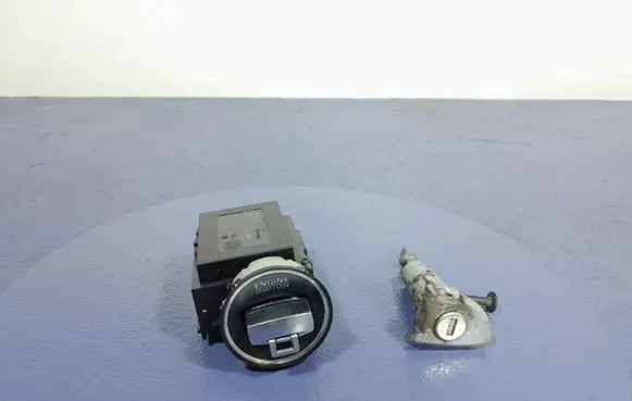 Volkswagen PASSAT CC Ignition lock 3C0905843AD